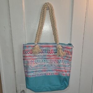 THIRNE & CO WATER RESISTANT BEACH TOTE NEW WITH TAG